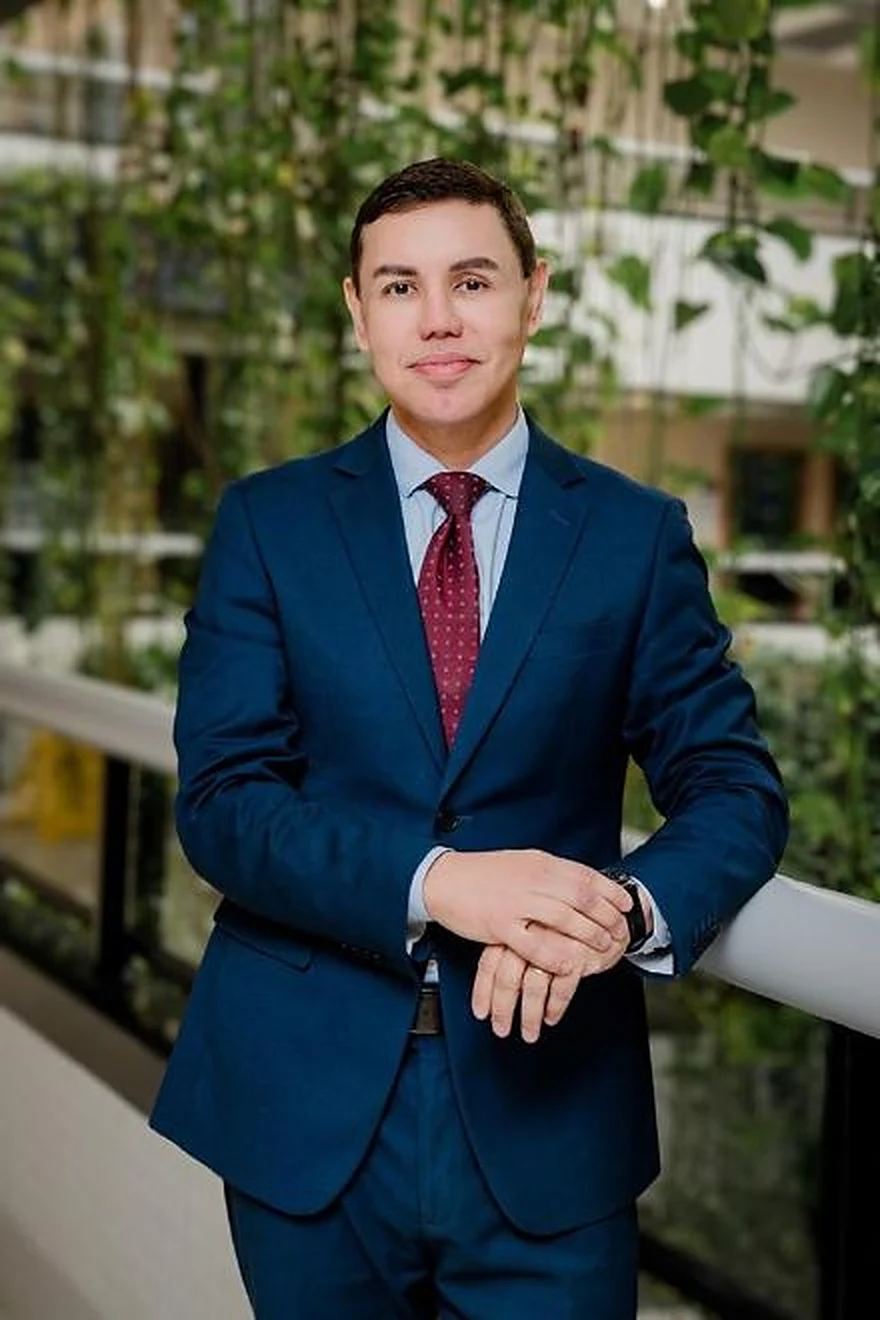 Dr. Franklin Reis · Direção clínica da Eleva